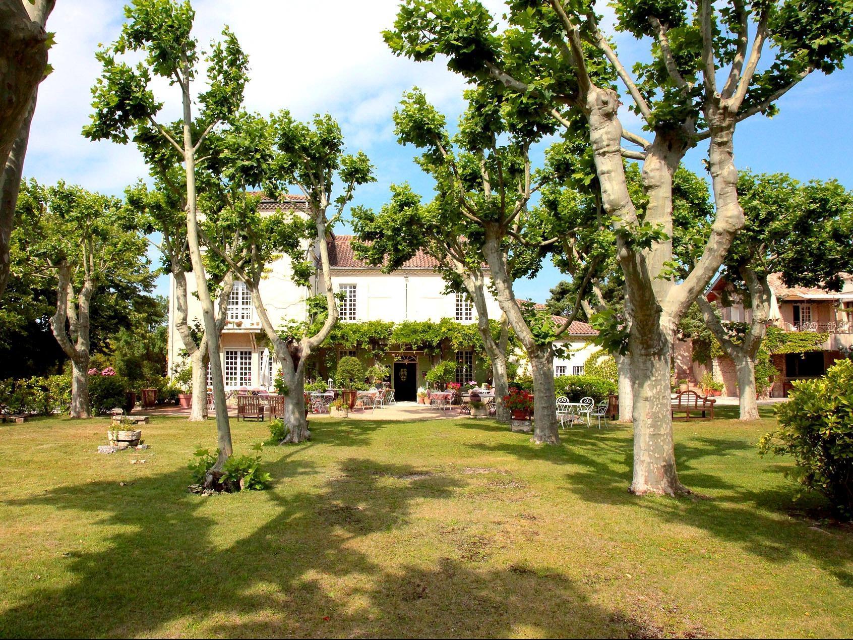 Demeures Et Chateaux Hotel L'Hermitage بيرنيه لو فونتينز المظهر الخارجي الصورة
