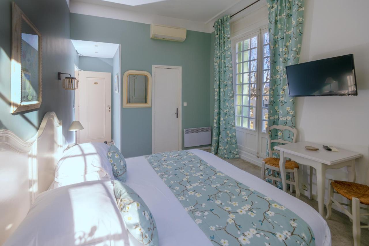 Demeures Et Chateaux Hotel L'Hermitage بيرنيه لو فونتينز المظهر الخارجي الصورة